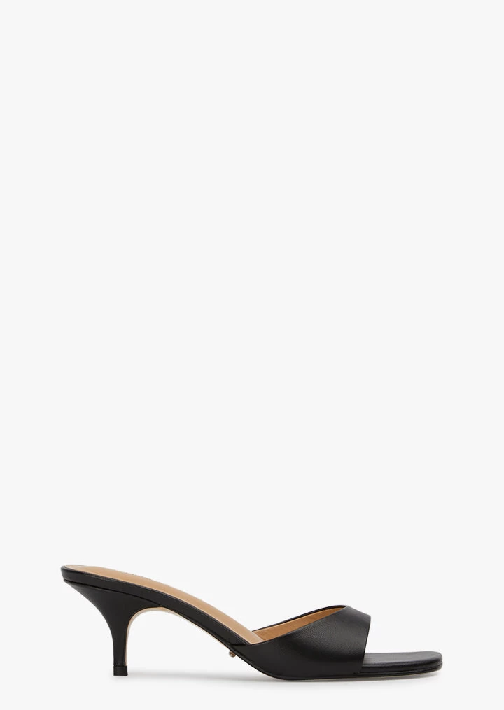 Archie Black Como Heels 3 Archie Black Como Heels