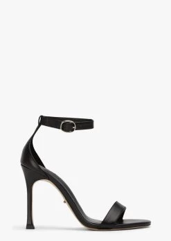 Dallas Black Como Heels