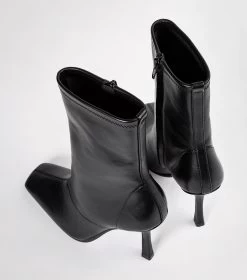 Halsey Black Como Ankle Boots -Tony Bianco Sales halsey black como ankle boots 1288 4